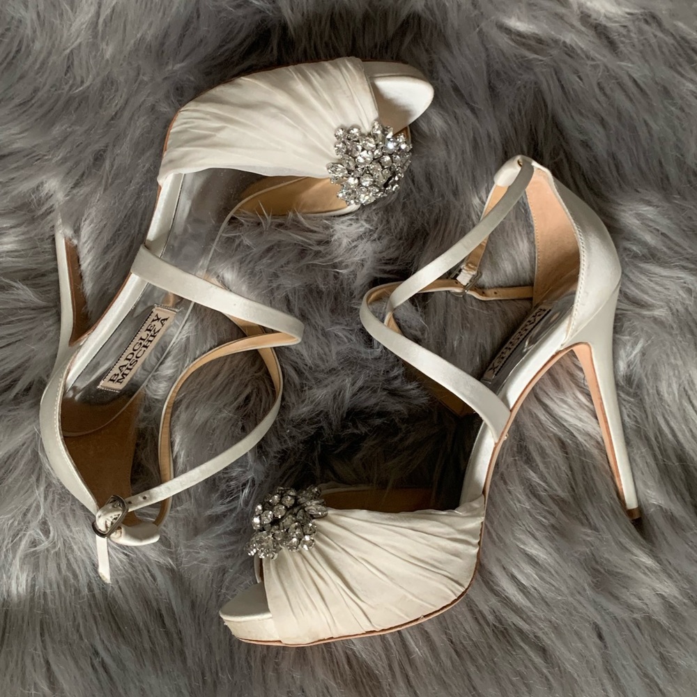 Badgley Mischka Sadie Strappy Heel WHITE